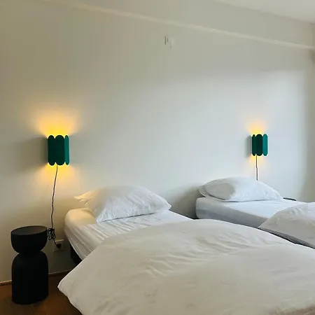 Sunny With A Beautiful View! *