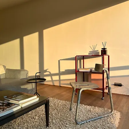 Sunny With A Beautiful View! *