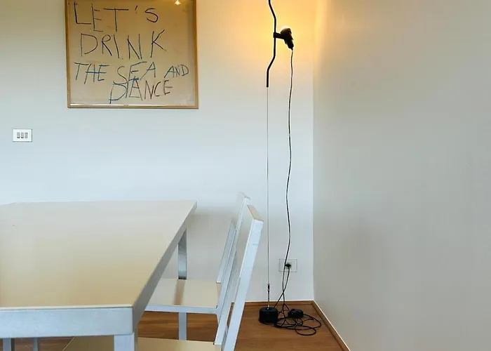 公寓 Sunny With A Beautiful View! 奥斯滕德